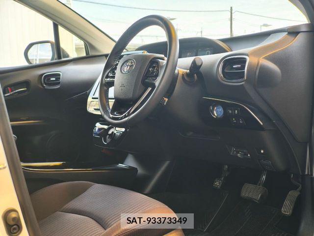 Toyota PRIUS 2019-11 6673180-9