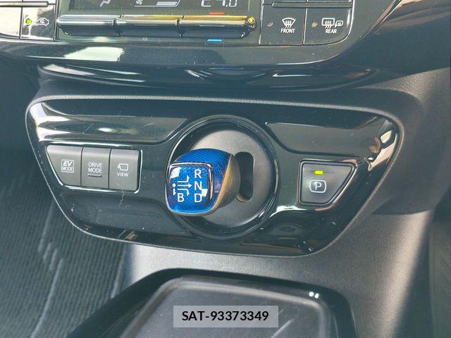 Toyota PRIUS 2019-11 6673180-13
