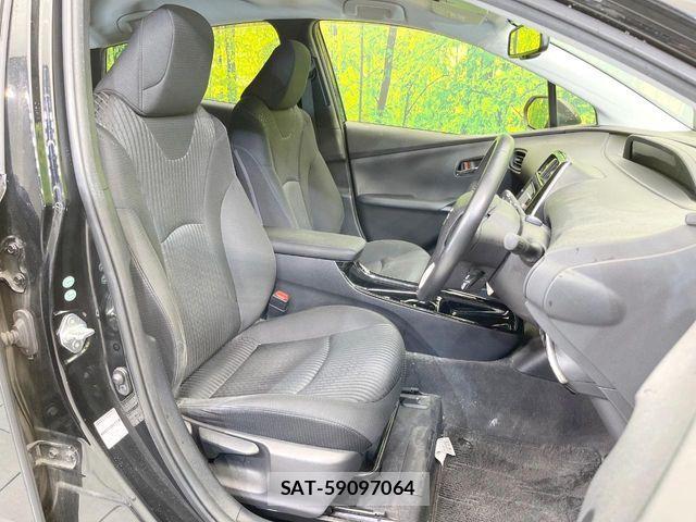 Toyota PRIUS 2018-01 6673192-7