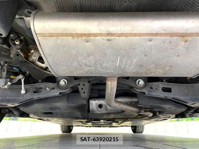 Toyota PRIUS 2017-10 6673196-18