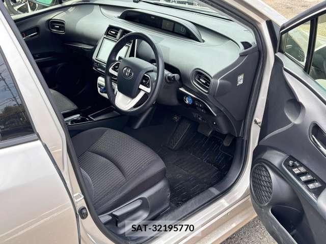 Toyota PRIUS 2017-12 6677546-11