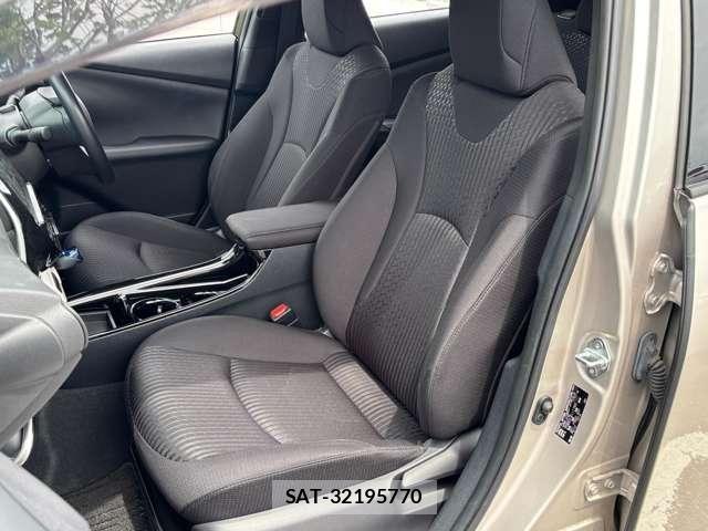 Toyota PRIUS 2017-12 6677546-26