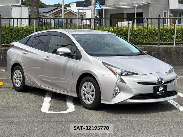 Toyota PRIUS 2017-12 6677546-6
