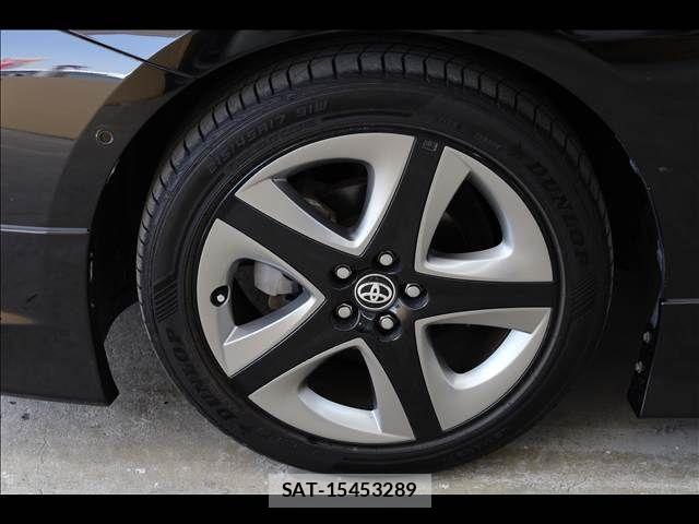 Toyota PRIUS 2015-12 6677533-13