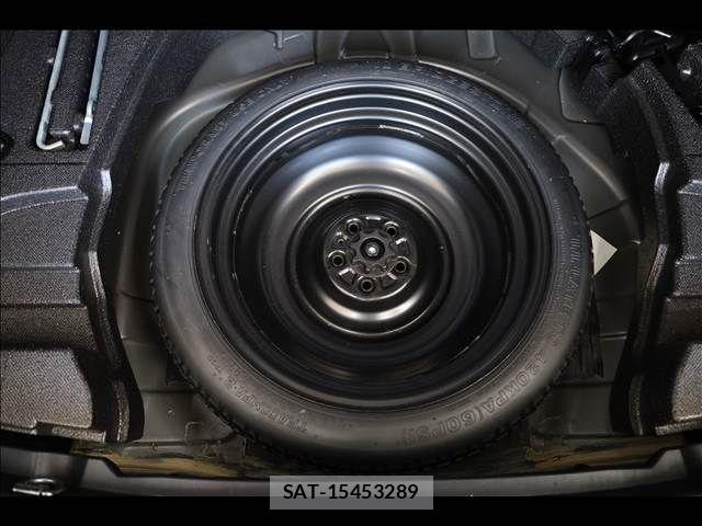 Toyota PRIUS 2015-12 6677533-14