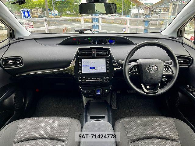 Toyota PRIUS 2022-11 6677532-1