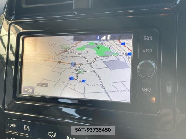 Toyota PRIUS 2018-07 6677565-18