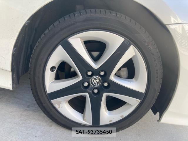 Toyota PRIUS 2018-07 6677565-6