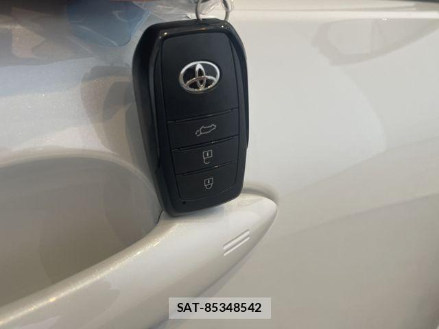 Toyota PRIUS 2026-04 6677509-14