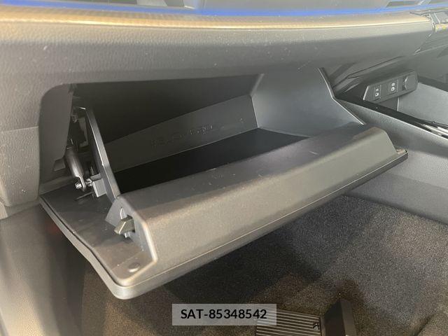 Toyota PRIUS 2026-04 6677509-24