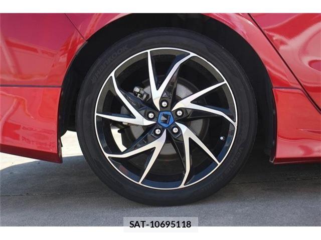 Toyota PRIUS 2018-03 6677556-15