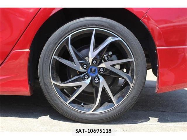 Toyota PRIUS 2018-03 6677556-16