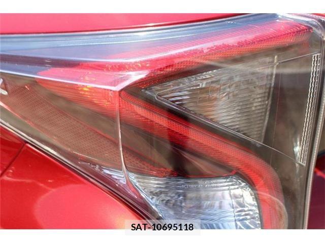Toyota PRIUS 2018-03 6677556-23