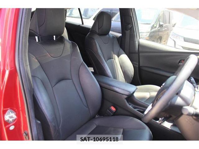 Toyota PRIUS 2018-03 6677556-26