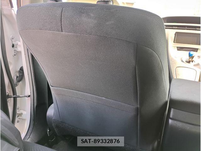 Toyota PRIUS 2015-12 6677566-17
