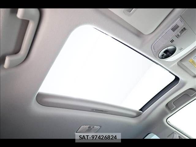 Toyota PRIUS 2015-10 6677561-3