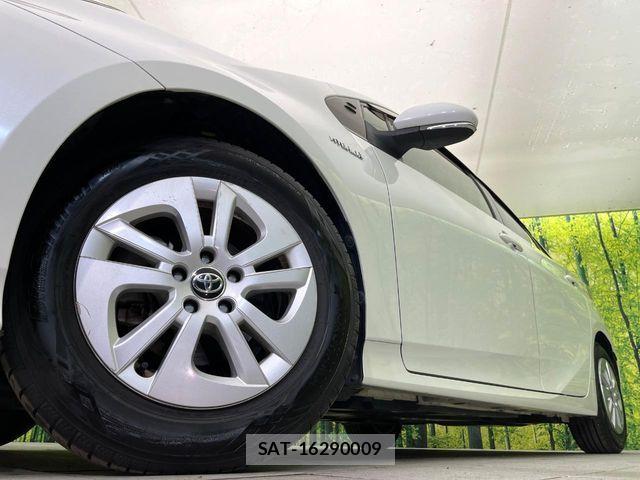 Toyota PRIUS 2018-04 6677555-12