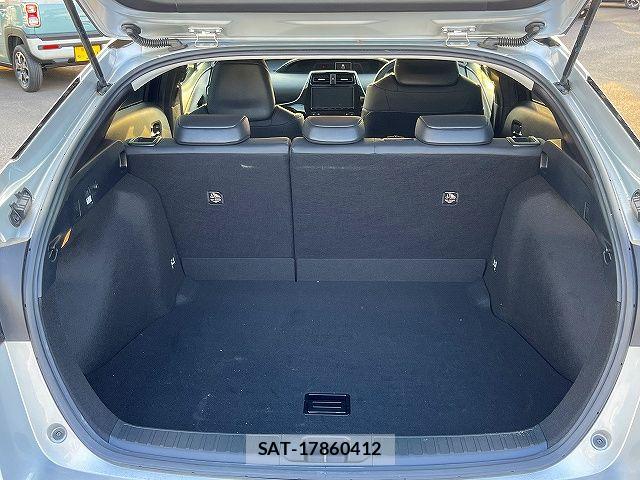 Toyota PRIUS 2021-02 6677531-20