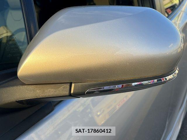 Toyota PRIUS 2021-02 6677531-24