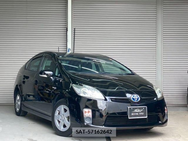 Toyota PRIUS 2010-06 6677568-0
