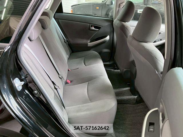 Toyota PRIUS 2010-06 6677568-20