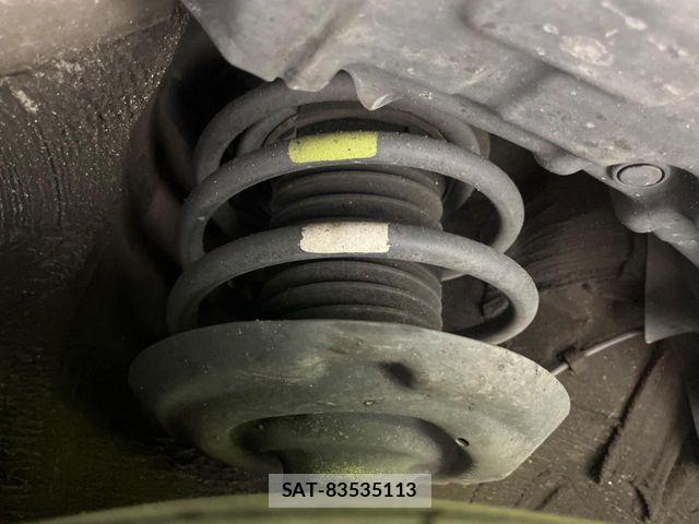 Toyota PRIUS 2016-05 6677547-19
