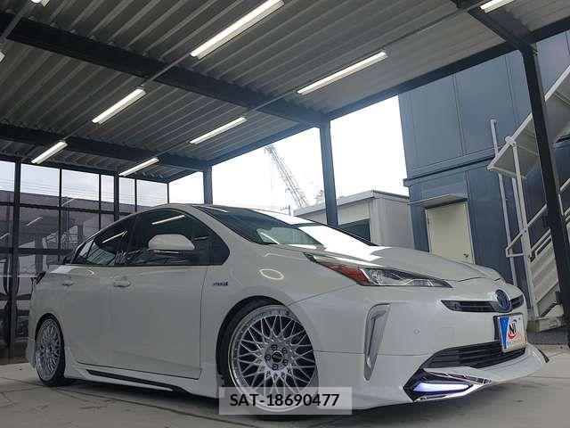 Toyota PRIUS 2019-12 6677537-11