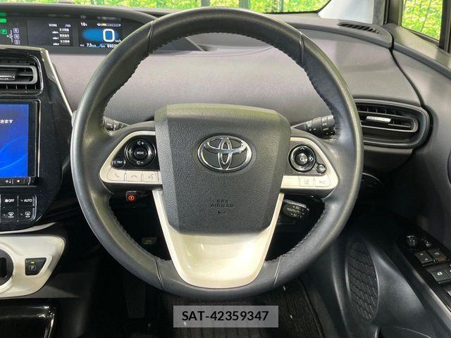 Toyota PRIUS 2018-05 6677545-11