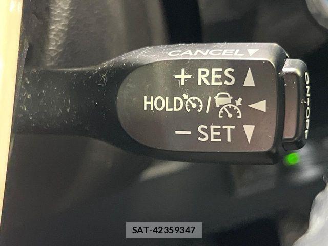 Toyota PRIUS 2018-05 6677545-5
