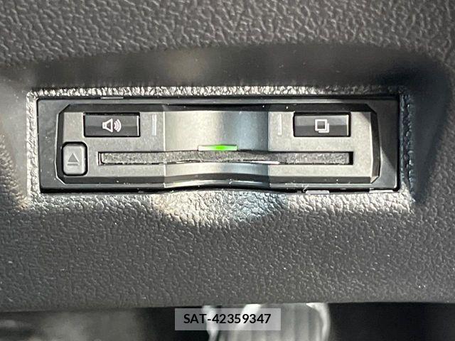 Toyota PRIUS 2018-05 6677545-6