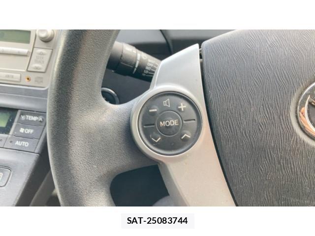 Toyota PRIUS 2010-02 6677583-21
