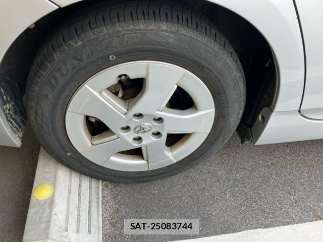 Toyota PRIUS 2010-02 6677583-7