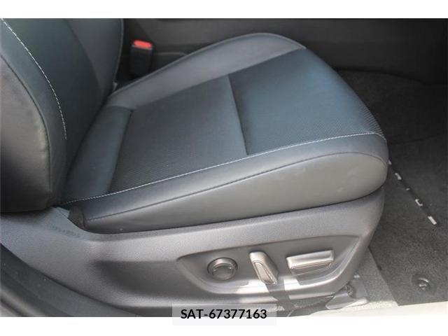 Toyota PRIUS 2023-05 6677518-15