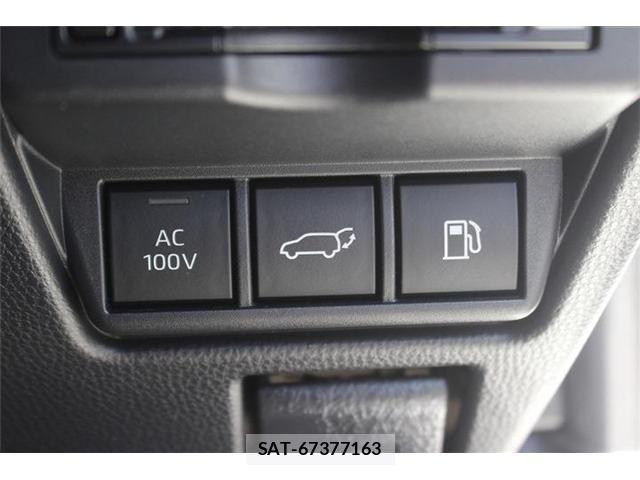 Toyota PRIUS 2023-05 6677518-4