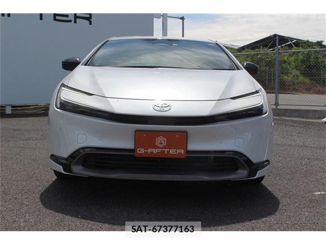 Toyota PRIUS 2023-05 6677518-5