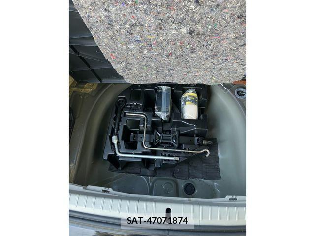 Toyota PRIUS 2013-11 6677572-29