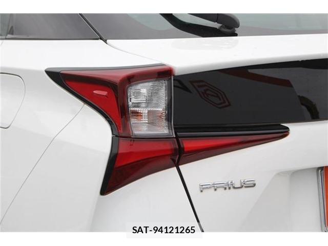 Toyota PRIUS 2020-07 6677535-26