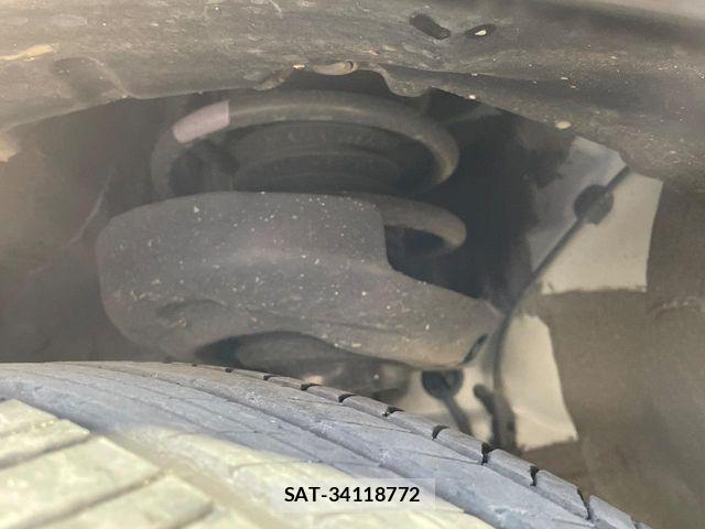 Toyota PRIUS 2024-03 6677513-18