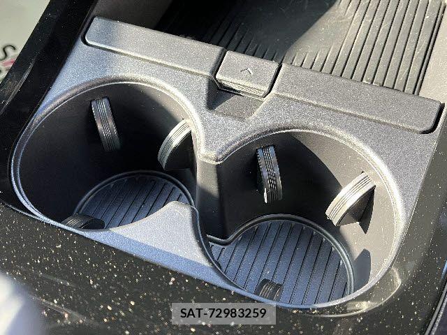 Toyota PRIUS 2023-06 6677522-11