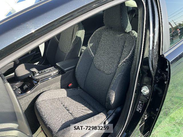 Toyota PRIUS 2023-06 6677522-18