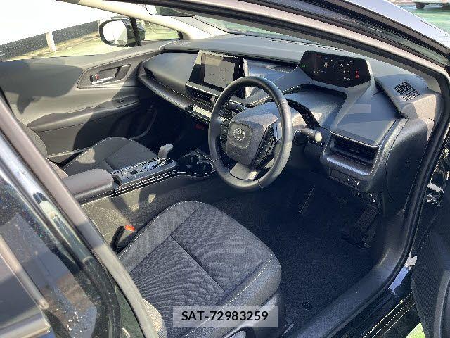 Toyota PRIUS 2023-06 6677522-3