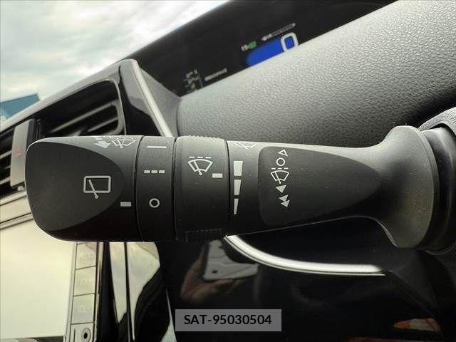 Toyota PRIUS 2021-04 6682822-29