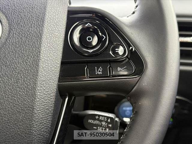 Toyota PRIUS 2021-04 6682822-5