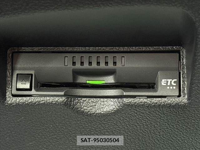 Toyota PRIUS 2021-04 6682822-6