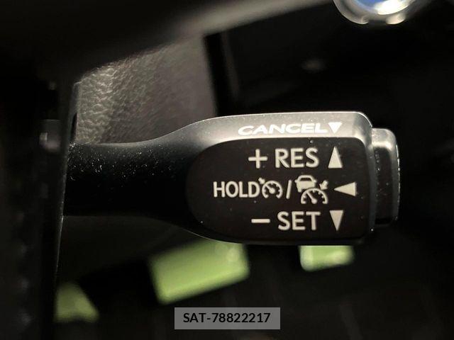 Toyota PRIUS 2019-09 6683960-4