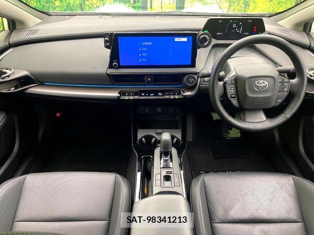 Toyota PRIUS 2023-05 6683958-1