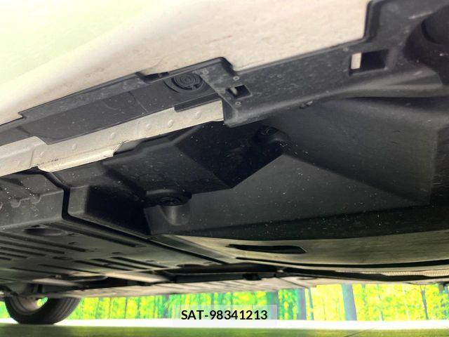 Toyota PRIUS 2023-05 6683958-19
