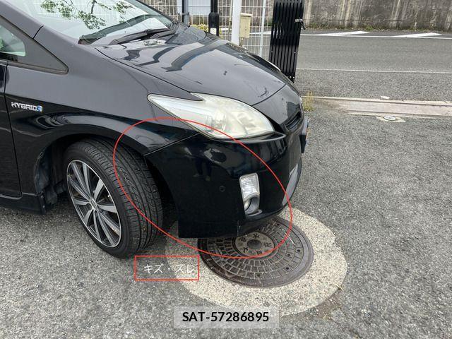 Toyota PRIUS 2010-12 6682825-10