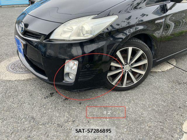 Toyota PRIUS 2010-12 6682825-13
