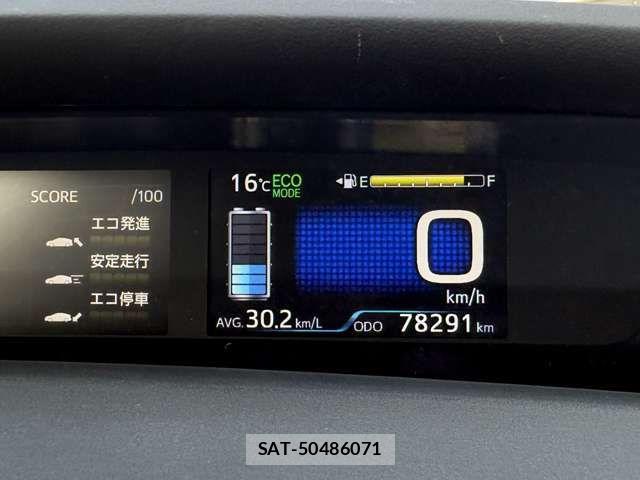 Toyota PRIUS 2018-04 6683962-14
